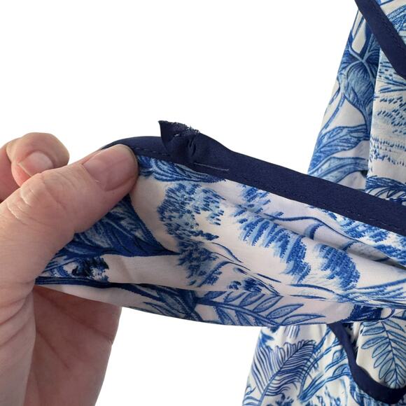 NWT The Sang Boutique Blue & White Tropical Floral Tiered Maxi Dress Large Long - Picture 7 of 16